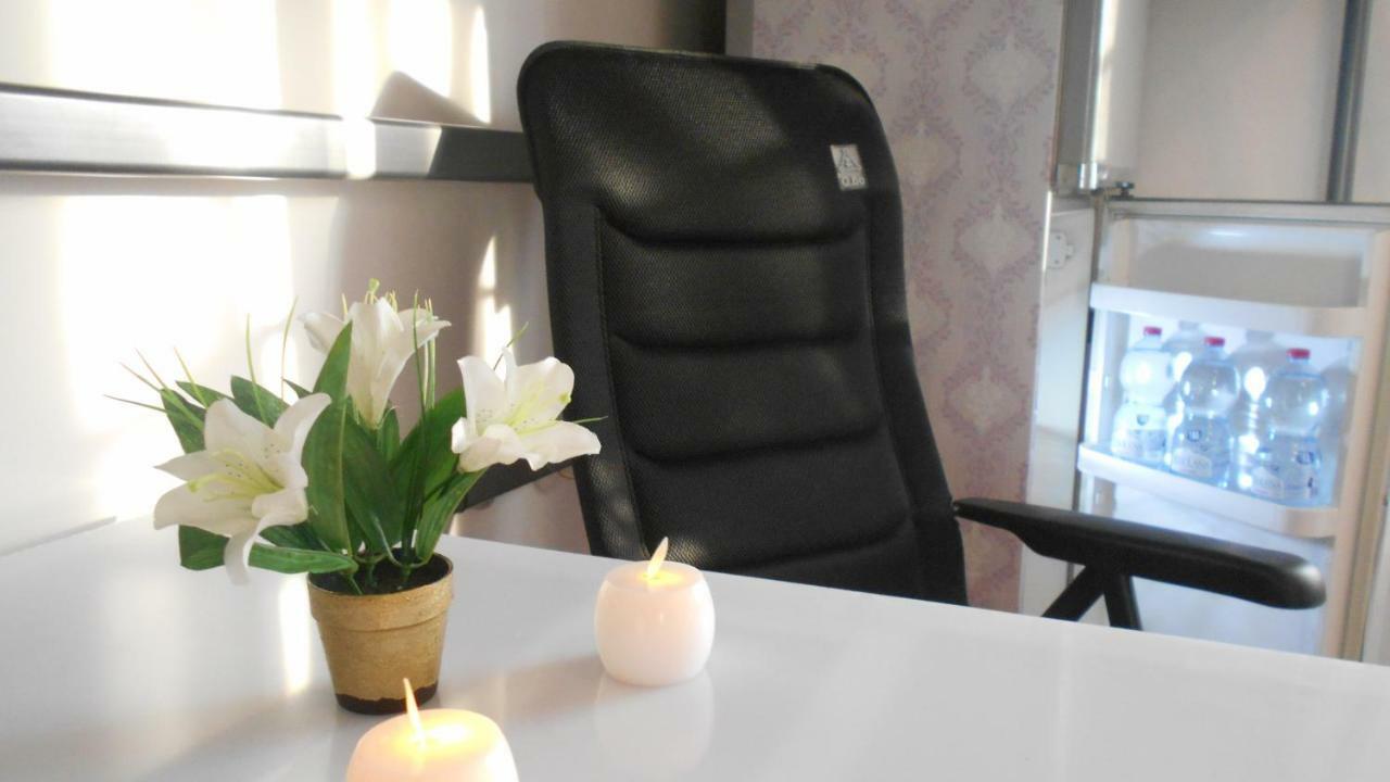 Portrayal Milan City Accomodation Новате-Миланезе Экстерьер фото